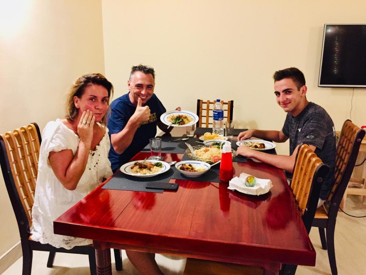 Sweet Home Tourist Rest, Cooking Classes & Tours アヌラーダプラ エクステリア 写真